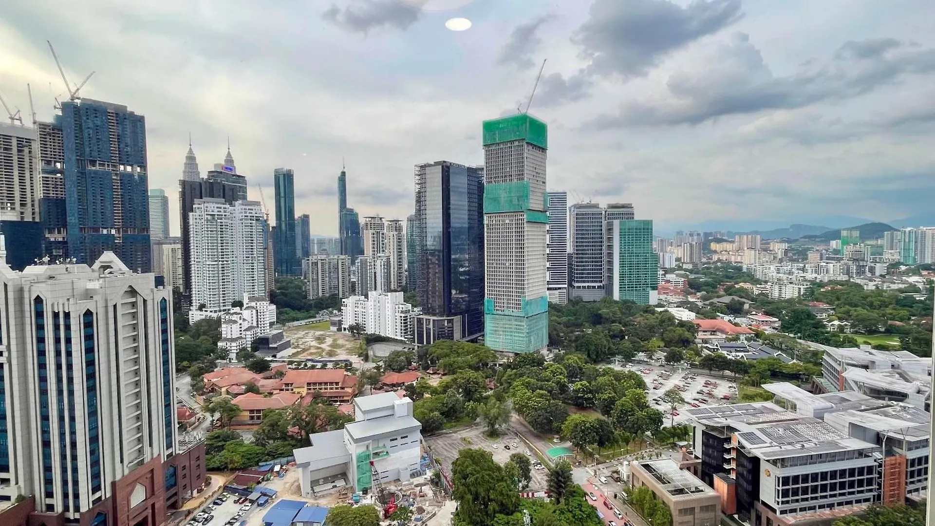 Agile Bukit Bintang Trx By Tourism Service Kuala Lumpur